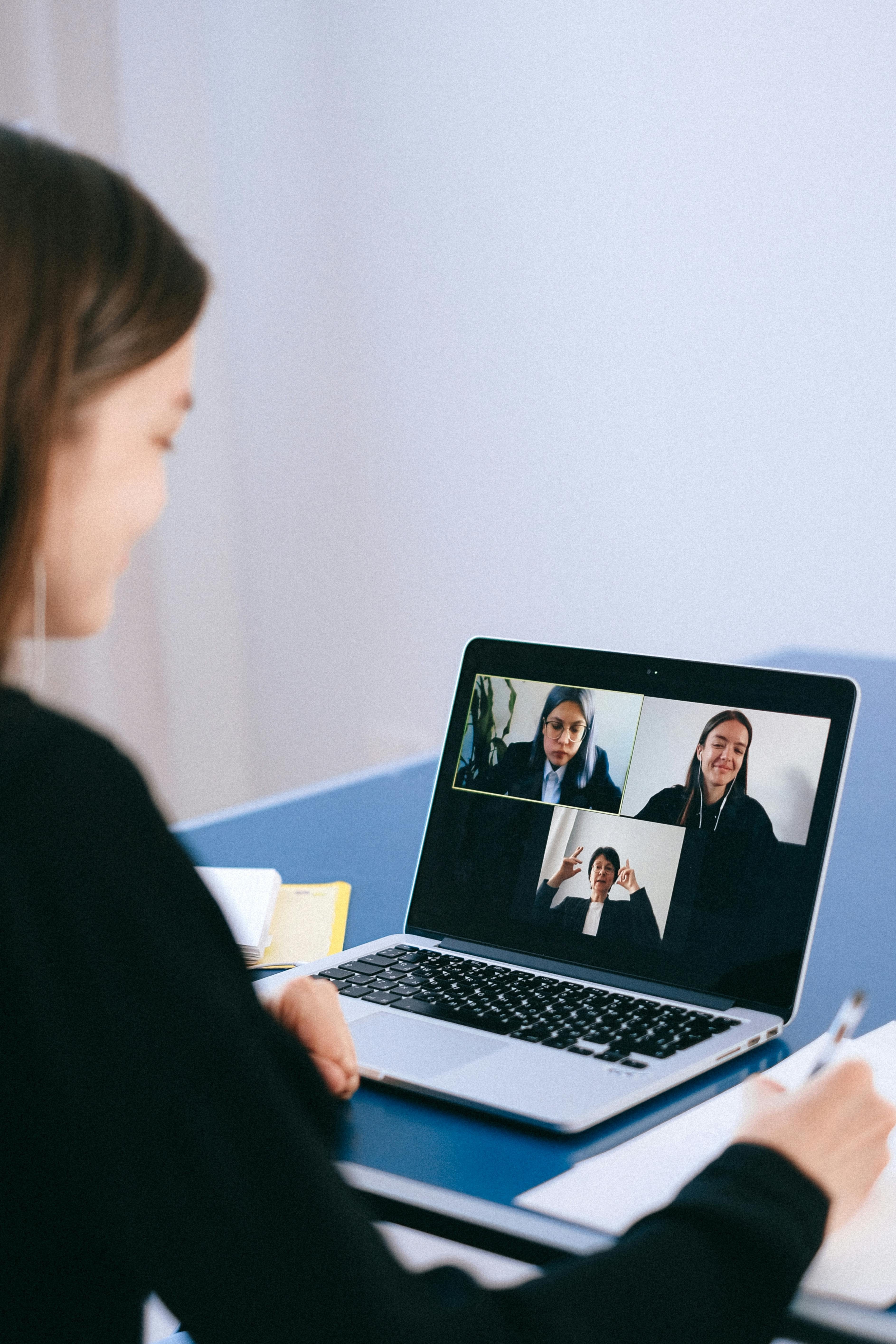Boardrooms That Never Drop a Call